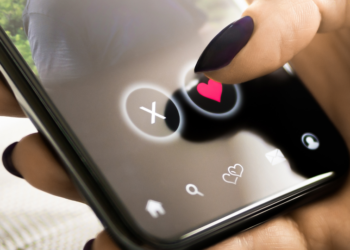 Tinder App quiere ser tu cupido digital: la IA que promete crear la chispa perfecta entre desconocidos