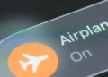 ¿Para qué sirve el modo avión?: El truco oculto que tu celular esconde y casi nadie usa
